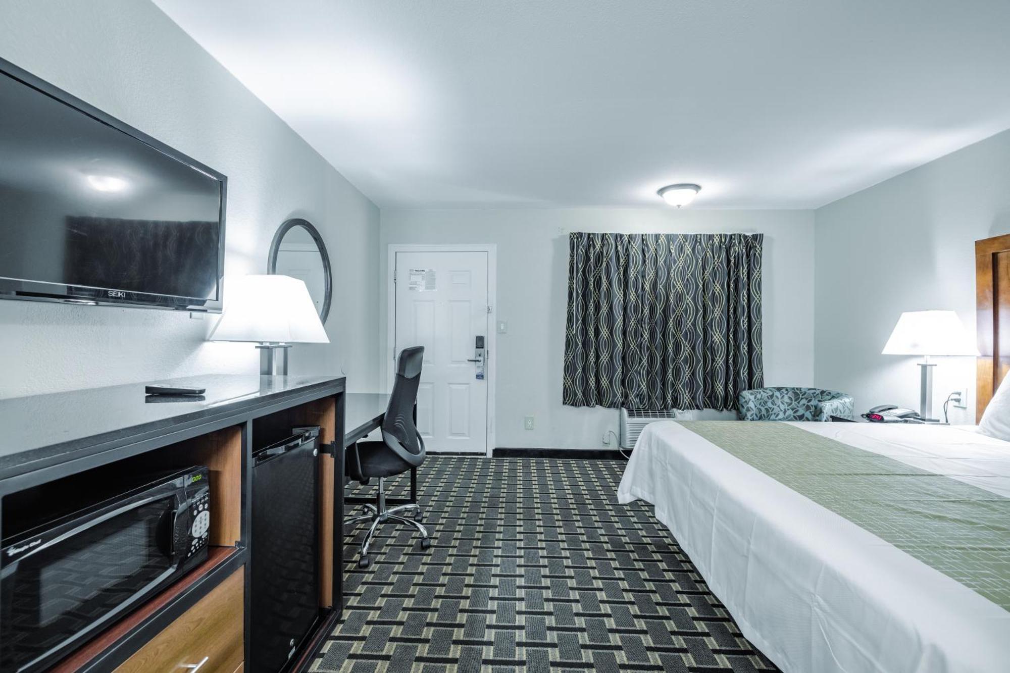 แทรเวลลอดจ์ บาย วินด์แฮม แจ็คสัน นอร์ท Hotel ภายนอก รูปภาพ